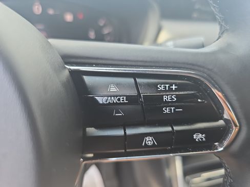 Used 2025 MAZDA CX-70 3.3 Turbo S w/ Premium Package AWD/4WD image 18