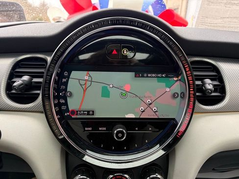 Used 2024 MINI Cooper SE image 38