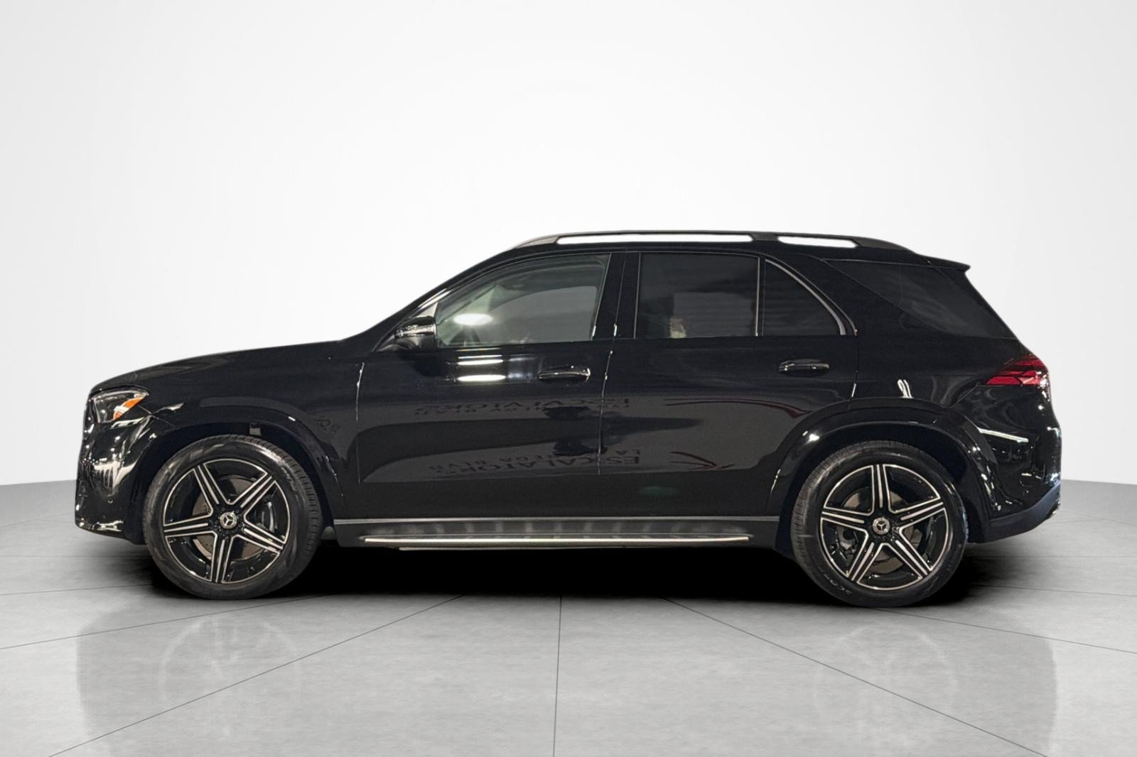 New 2026 Mercedes-Benz GLE 450 4MATIC image 2