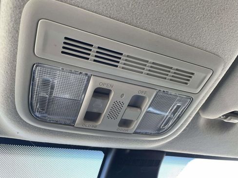 Used 2018 Honda Fit EX image 22