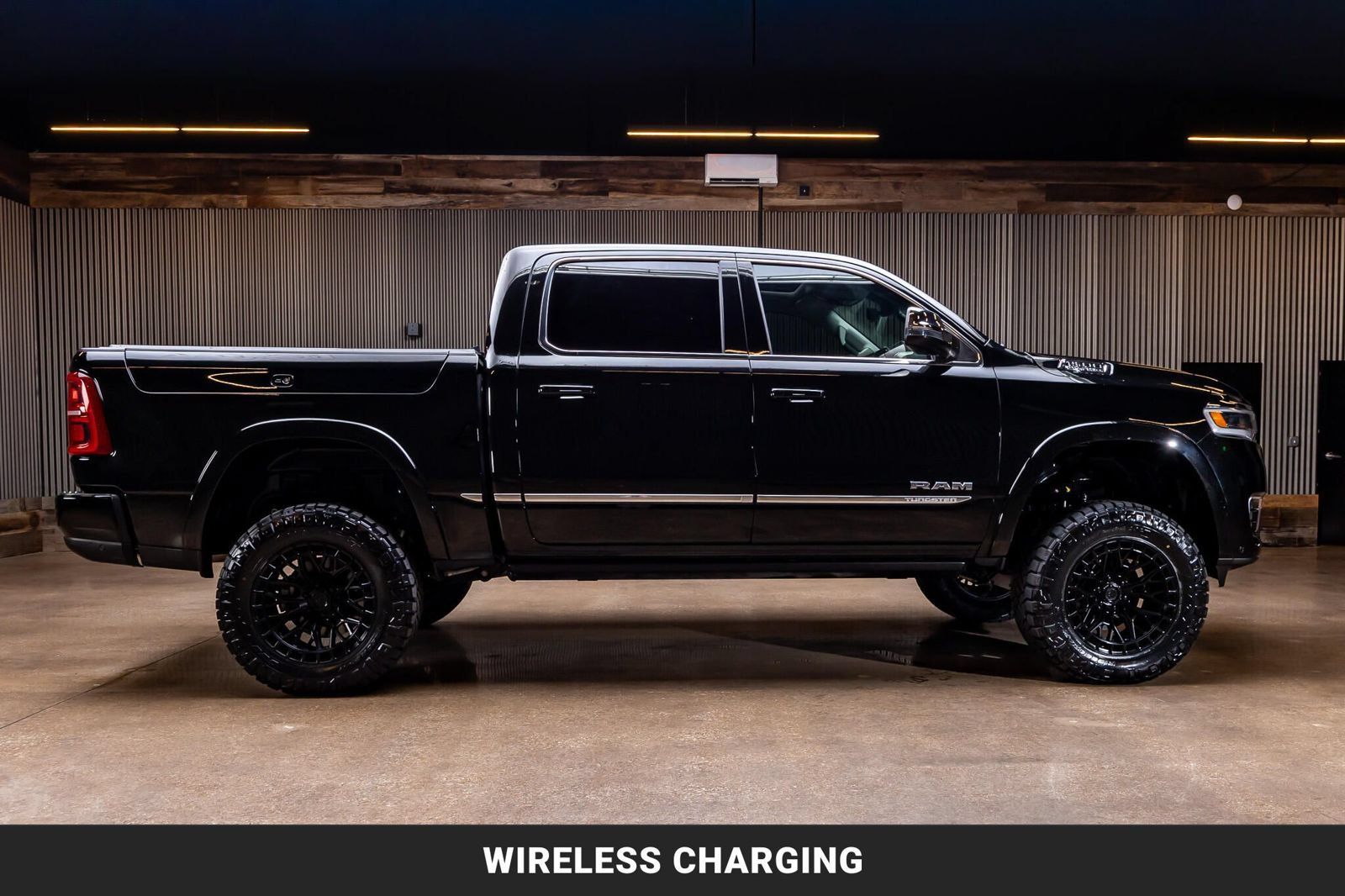 Used 2025 RAM 1500 Tungsten w/ Trailer Tow Group AWD/4WD image 11