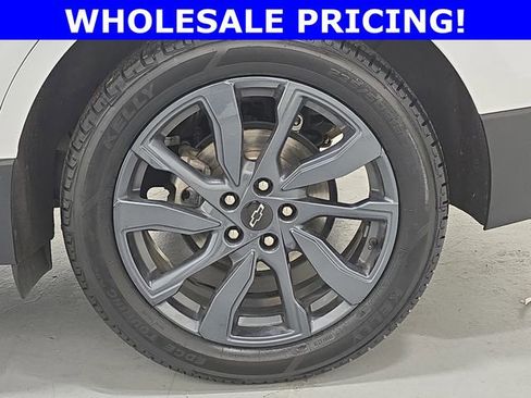 Used 2022 Chevrolet Equinox RS w/ RS Leather Package image 32