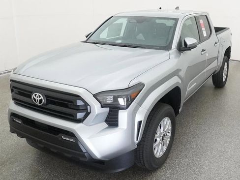 New 2026 Toyota Tacoma SR5 AWD/4WD image 16