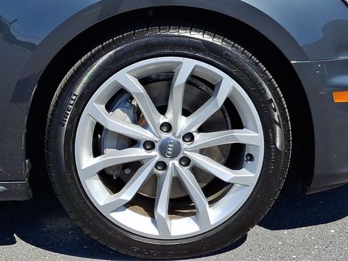 Used 2019 Audi A4 2.0T Premium Plus w/ Premium Plus Package AWD/4WD image 8