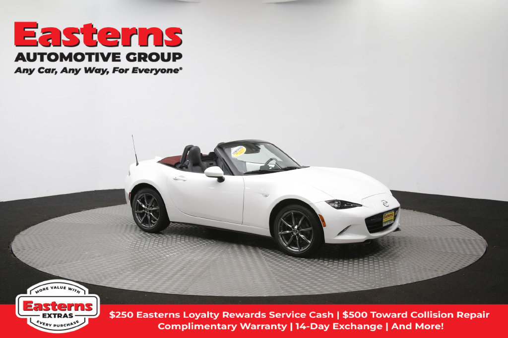 Used 2018 MAZDA MX-5 Miata Grand Touring RWD image 47