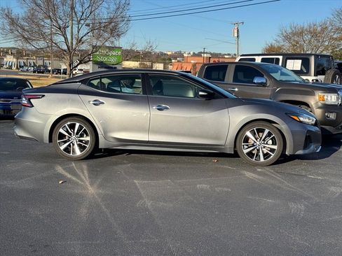 Used 2021 Nissan Maxima 3.5 SV w/ Floor Mat Group image 2