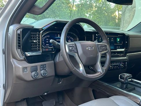 Used 2024 Chevrolet Silverado 1500 RST w/ Convenience Package II RWD image 35