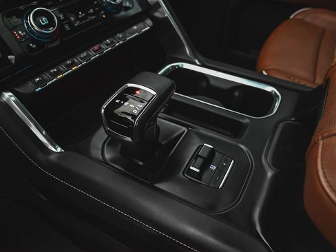 Used 2022 GMC Sierra 1500 Denali Ultimate AWD/4WD image 27