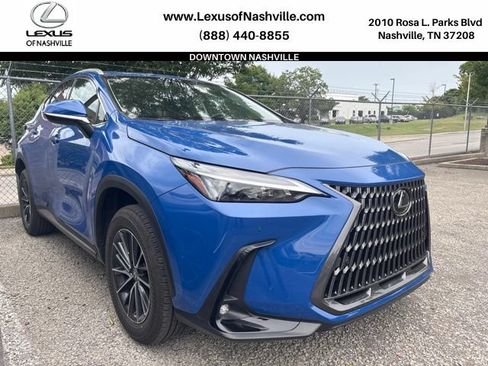 Used 2025 Lexus NX 250 FWD w/ Towing Package (2000 Lbs) image 1