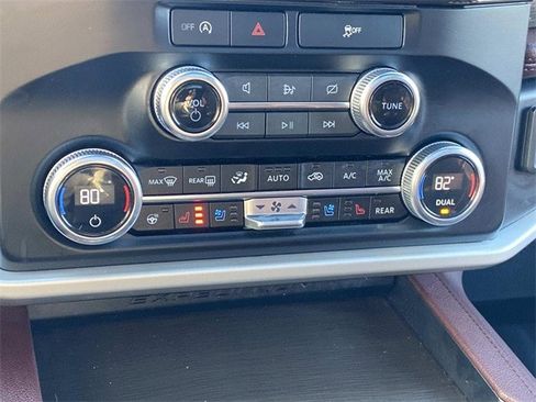 Used 2024 Ford Expedition Max Limited image 63