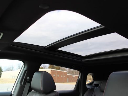 Used 2025 Acura ADX A-Spec image 18