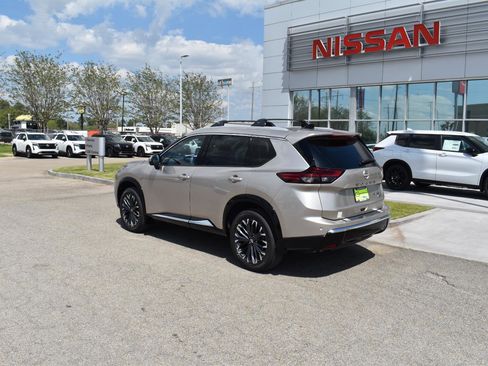 New 2026 Nissan Rogue Platinum w/ Platinum Premium Package image 6