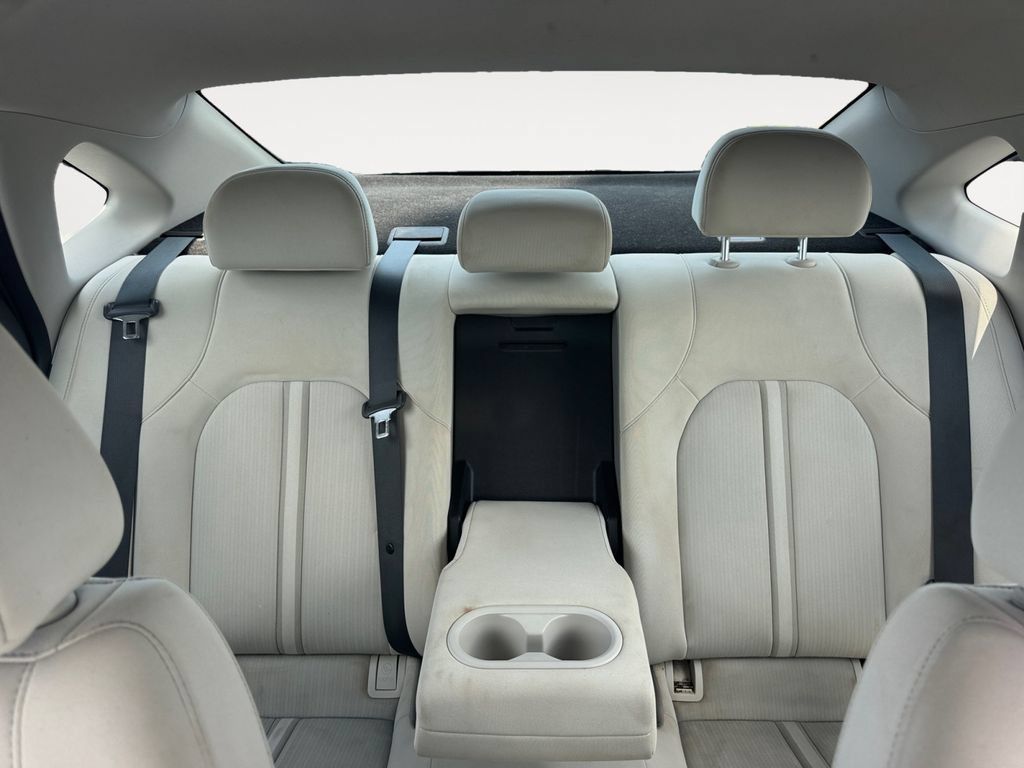 Used 2024 Hyundai Sonata SEL FWD image 13