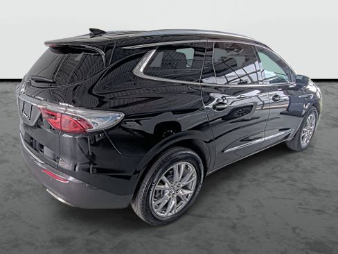 Used 2024 Buick Enclave Essence w/ Experience Buick Package image 14