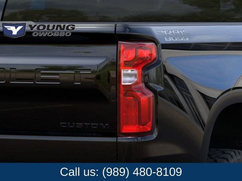 New 2026 Chevrolet Silverado 1500 Custom Trail Boss w/ Midnight Edition image 13