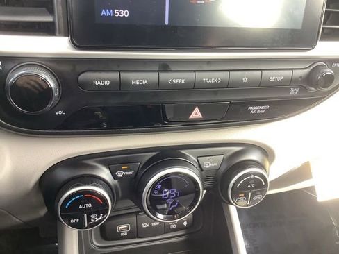 Certified 2026 Hyundai Venue SEL image 30