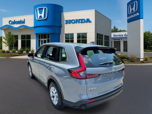 Used 2024 Honda CR-V LX image 4