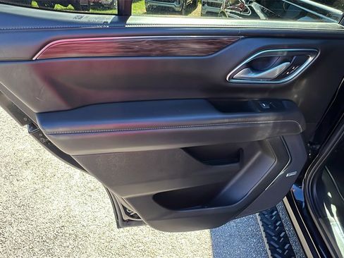 Used 2021 Chevrolet Tahoe Z71 image 22