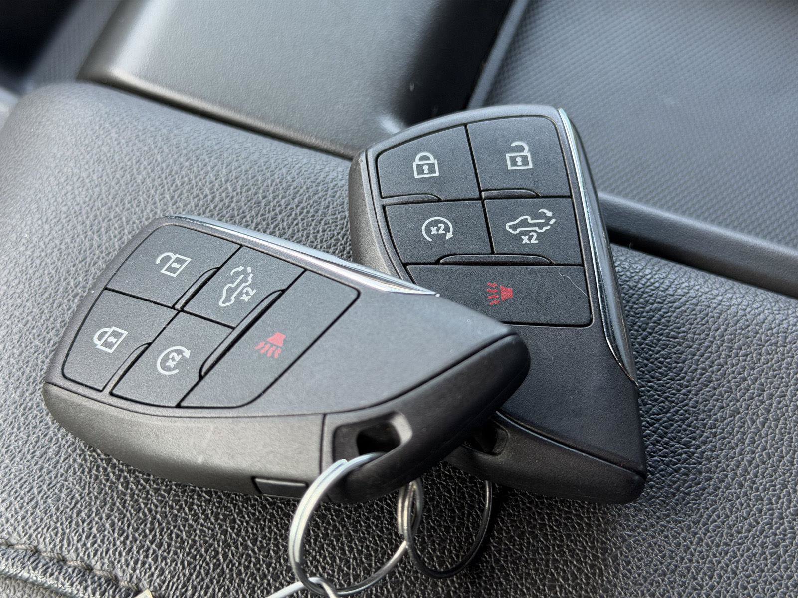 Used 2024 Chevrolet Silverado 1500 LT AWD/4WD image 35