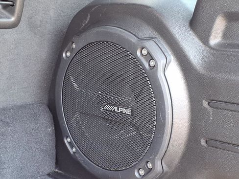 Used 2021 Jeep Wrangler Unlimited Rubicon 4xe w/ Steel Bumper Group image 7