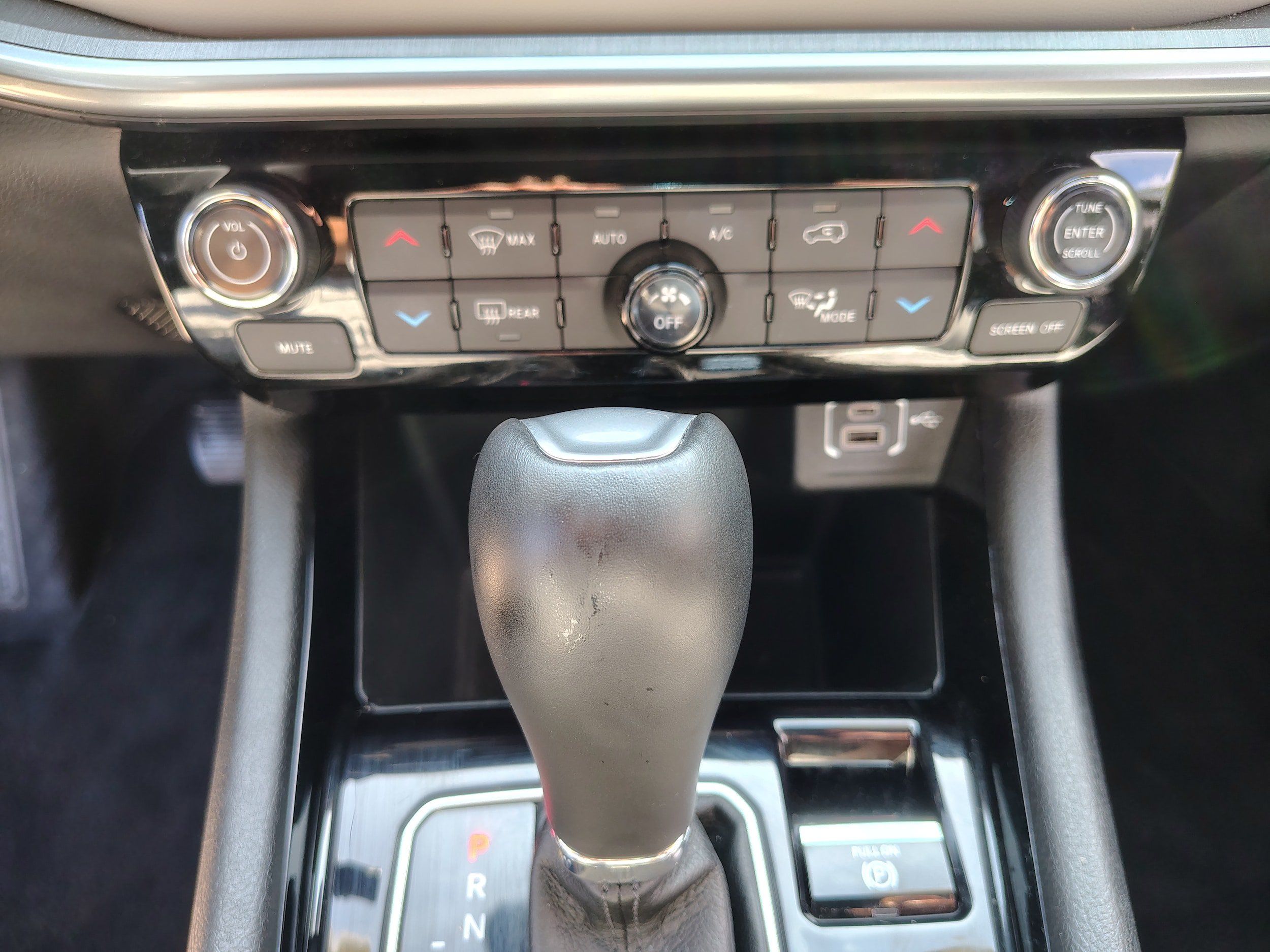 Certified 2024 Jeep Compass Limited AWD/4WD image 32