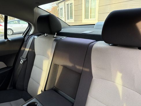 Used 2012 Chevrolet Cruze LS w/ Connectivity Package FWD image 14