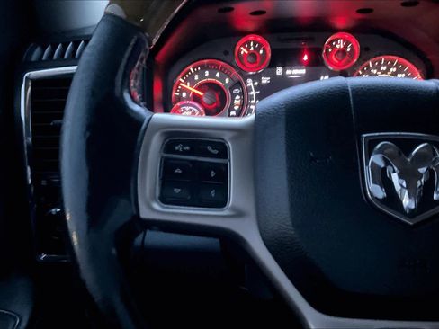 Used 2015 RAM 3500 Laramie Longhorn image 23