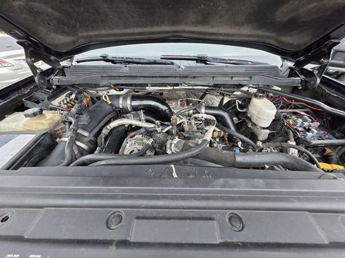 Used 2016 GMC Sierra 2500 Denali w/ Duramax Plus Package image 12