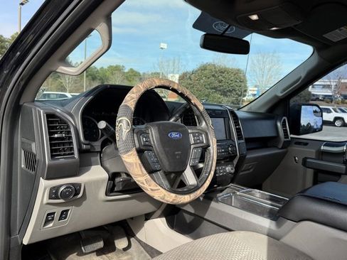 Used 2018 Ford F150 XLT w/ Equipment Group 302A Luxury image 15