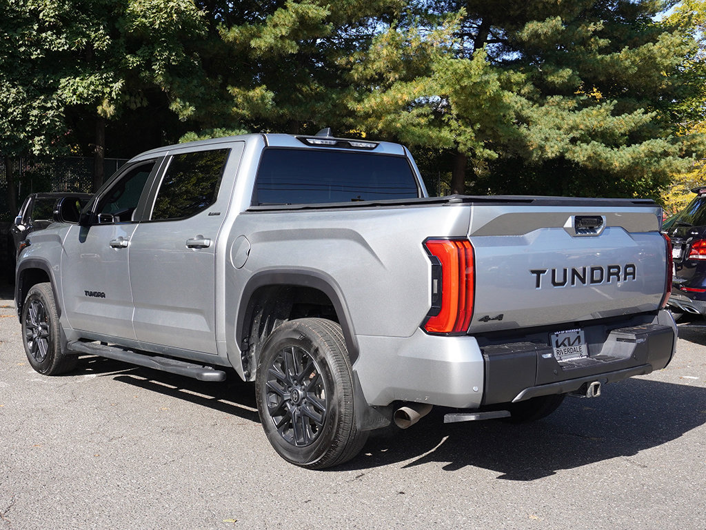 Used 2025 Toyota Tundra Limited AWD/4WD image 10