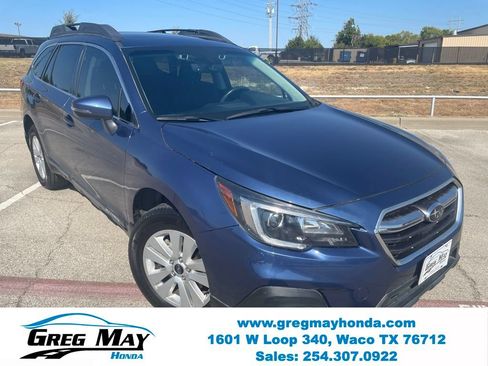 Used 2019 Subaru Outback 2.5i Premium AWD/4WD image 1