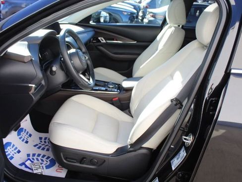 Certified 2025 MAZDA CX-30 AWD 2.5 S w/ Premium Package image 31