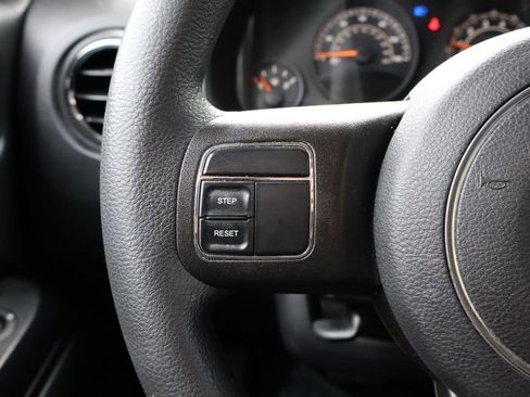 Used 2016 Jeep Patriot Sport w/ Power Value Group image 14