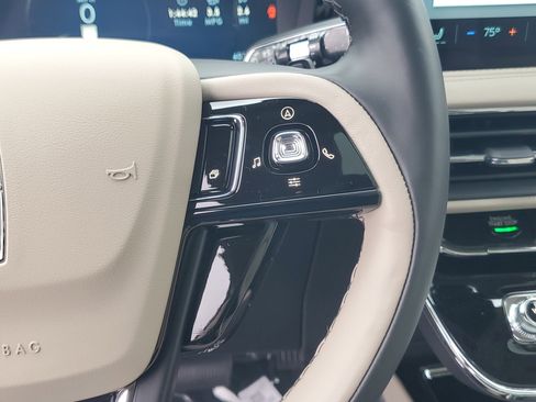 New 2026 Lincoln Corsair Reserve w/ Jet Appearance Package image 18