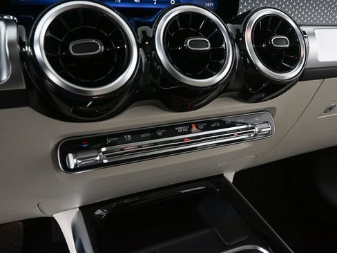 Certified 2026 Mercedes-Benz GLB 250 image 14