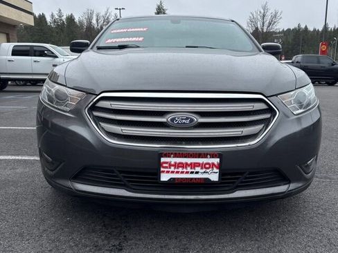 Used 2016 Ford Taurus SEL w/ Equipment Group 201A image 3