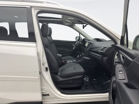 Used 2022 Subaru Forester Touring AWD/4WD image 18