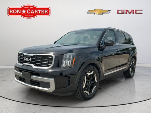 Used 2023 Kia Telluride S w/ S Sunroof Package FWD image 3