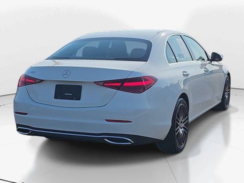 Used 2025 Mercedes-Benz C 300 Sedan image 5