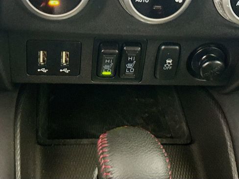 Used 2025 Mitsubishi Outlander Sport LE AWD/4WD image 19