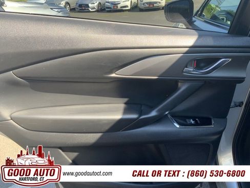 Used 2018 MAZDA CX-9 Touring AWD/4WD image 8