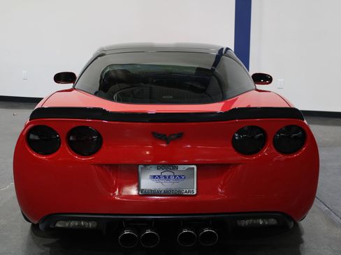 Used 2007 Chevrolet Corvette Z06 w/ Preferred Equipment Group image 11