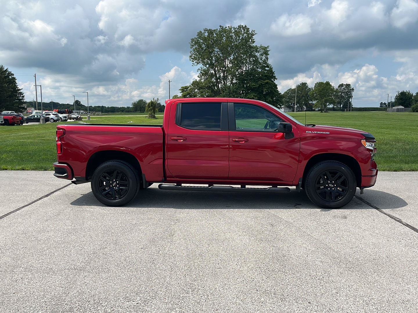 Used 2024 Chevrolet Silverado 1500 RST w/ Protection Package AWD/4WD image 6