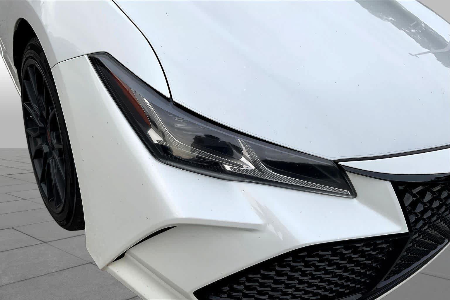 Used 2019 Toyota Avalon Touring FWD image 28