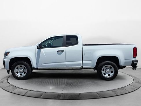 Used 2022 Chevrolet Colorado W/T w/ WT Convenience Package RWD image 2