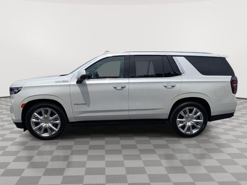 Used 2023 Chevrolet Tahoe High Country w/ Advanced Technology Package AWD/4WD image 2
