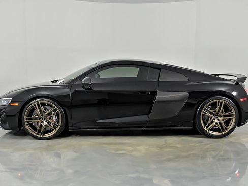 Used 2020 Audi R8 V10 performance AWD/4WD image 7