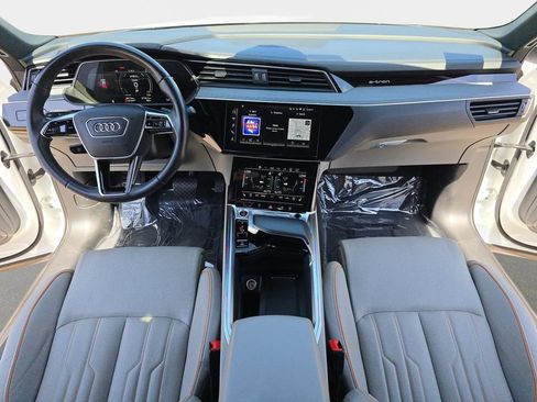 Certified 2024 Audi Q8 e-tron Prestige AWD/4WD image 10
