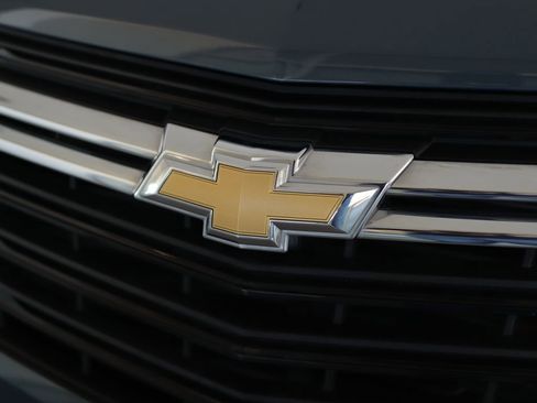 Used 2024 Chevrolet Equinox LT w/ LPO, Floor Liner Package image 30