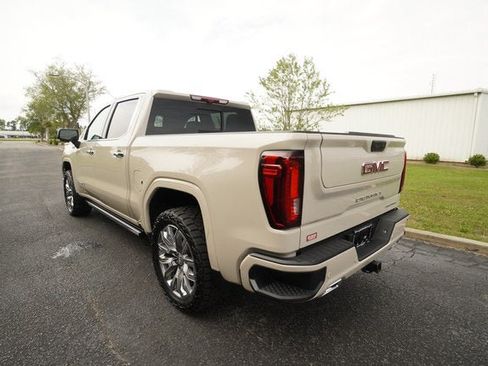 New 2026 GMC Sierra 1500 Denali w/ Denali Reserve Package AWD/4WD image 5